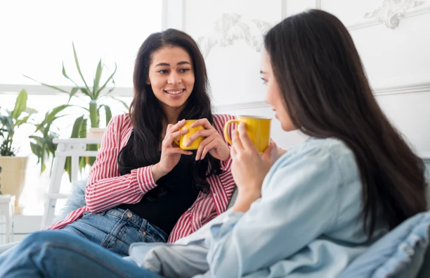 beautifulgirlfriendstalkinghavinghotdrinknknkn1